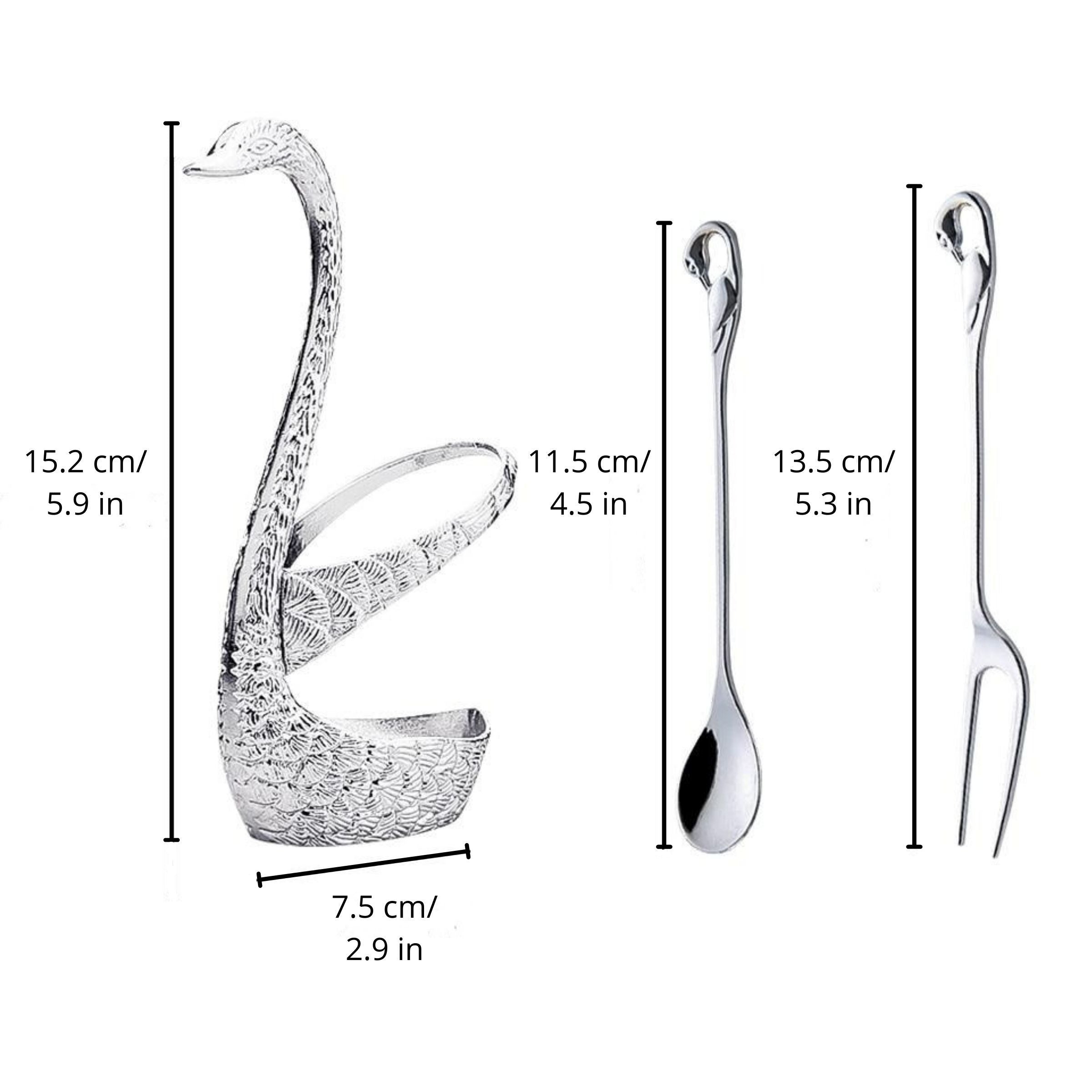 Swan-Inspired Dessert Flatware